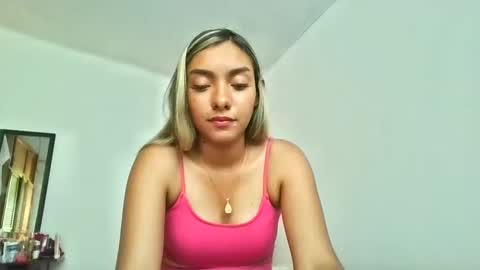 Snapshot of black_pene15 chatting on February 2, 6:42 pm Zam online show from February 2, 6:42 pm