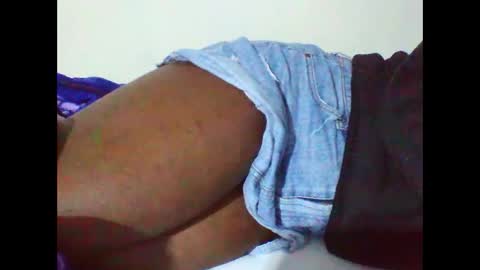 Snapshot of black_queen9 chatting on April 29, 10:52 am noel online show from April 29, 10:52 am