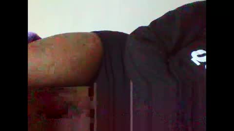 Snapshot of black_queen9 chatting on May 16, 12:15 pm noel online show from May 16, 12:15 pm