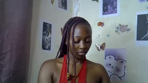 Snapshot of black_rosey chatting on February 10, 4:33 pm veraa online show from February 10, 4:33 pm