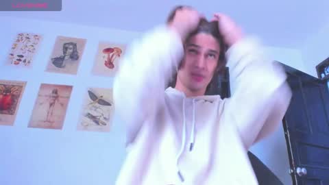 Bryan  online show from December 4, 9:34 pm