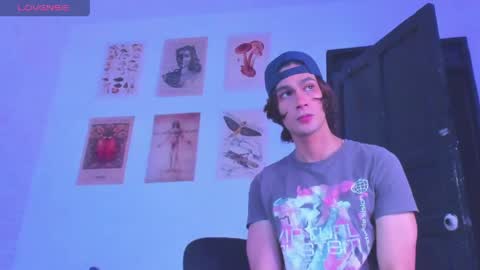Snapshot of black_skull22 chatting on April 23, 7:38 pm Bryan online show from April 23, 7:38 pm