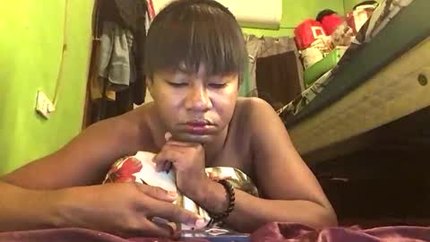 Crystal online show from April 4, 5:54 pm