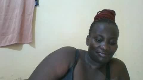 Snapshot of blackbeauty002 chatting on May 6, 8:19 am PACIFICA online show from May 6, 8:19 am
