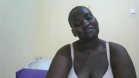 Snapshot of blackbeauty002 chatting on May 27, 10:51 pm PACIFICA online show from May 27, 10:51 pm