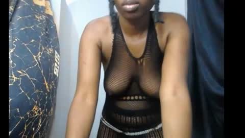 lela online show from June 24, 5:45 pm