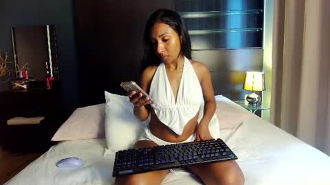 Snapshot of blackd0ll chatting on July 2, 5:46 am Angye online show from July 2, 5:46 am