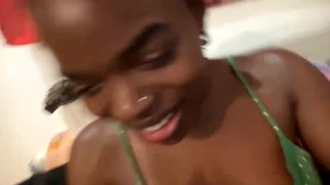 blackdiamon335 online show from March 8, 9:40 pm