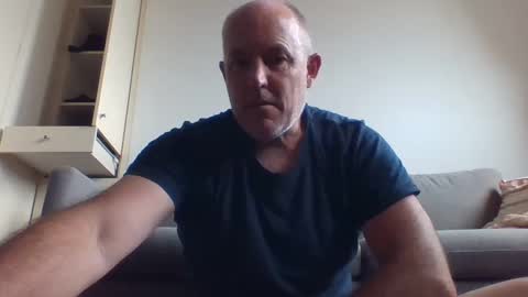 Snapshot of blackdog71 chatting on January 5, 7:28 am blackdog71 online show from January 5, 7:28 am