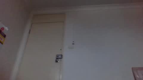 Snapshot of blackdog71 chatting on February 20, 8:28 am blackdog71 online show from February 20, 8:28 am