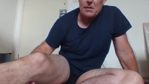 Snapshot of blackdog71 chatting on February 21, 2:50 am blackdog71 online show from February 21, 2:50 am