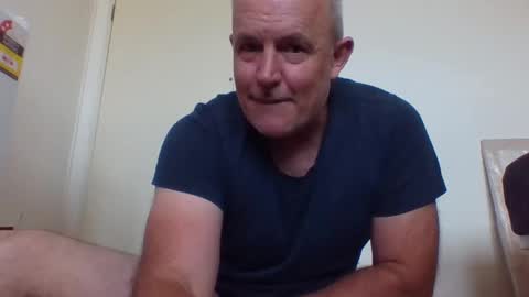 Snapshot of blackdog71 chatting on February 23, 3:13 am blackdog71 online show from February 23, 3:13 am