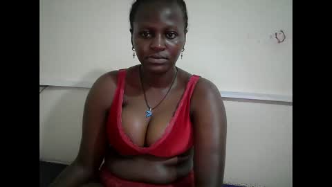 Snapshot of blackdollshe chatting on February 19, 7:21 pm Sheila online show from February 19, 7:21 pm