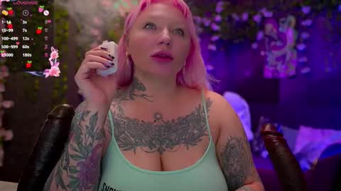 Alice online show from October 4, 7:01 pm