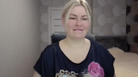 blackeyes11 online show from November 20, 11:48 pm