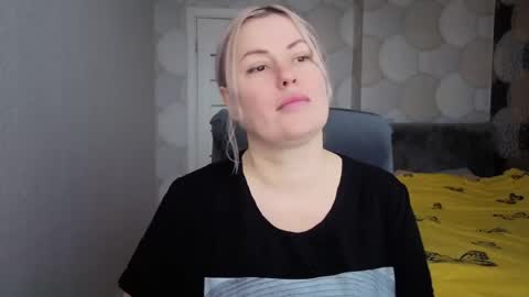 blackeyes11 online show from April 15, 6:09 am