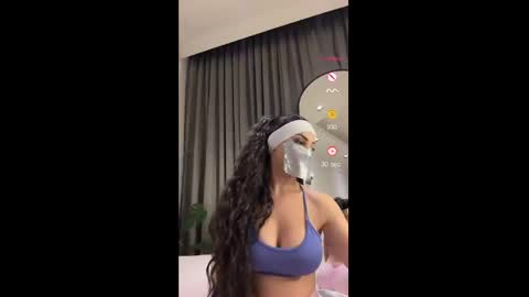 Snapshot of blackmambaa_1 chatting on April 7, 8:09 pm Blackmambaa 1 online show from April 7, 8:09 pm