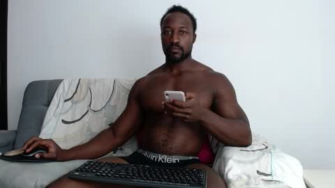 Twtter 1MikeBeckford            Onlyfns beckfordmike online show from April 17, 1:58 pm