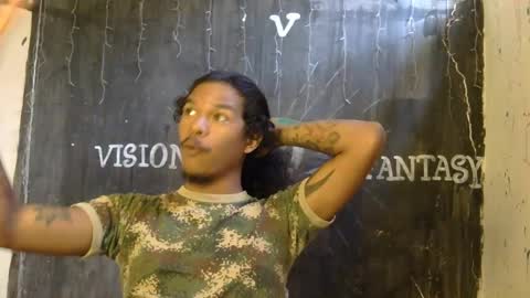 Snapshot of blackphylosofy chatting on January 12, 3:25 pm i am D.L online show from January 12, 3:25 pm