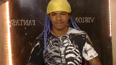 Snapshot of blackphylosofy chatting on February 3, 1:40 pm i am D.L online show from February 3, 1:40 pm