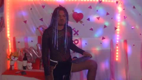 Snapshot of blackphylosofy chatting on February 12, 2:03 am i am D.L online show from February 12, 2:03 am