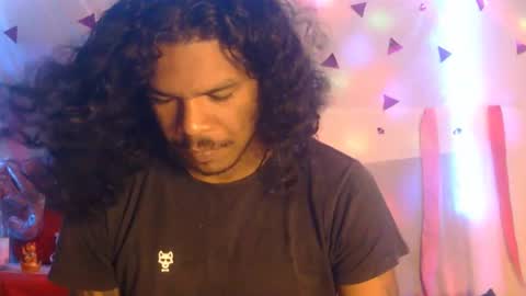 Snapshot of blackphylosofy chatting on February 21, 11:33 am i am D.L online show from February 21, 11:33 am