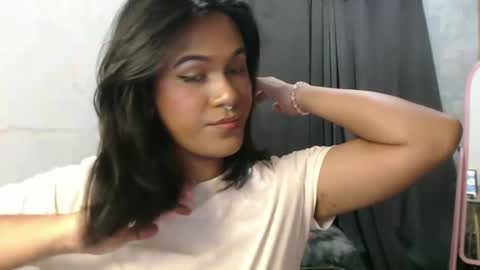 Ellez online show from October 1, 5:19 pm