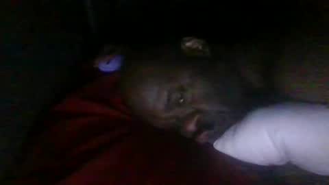 Snapshot of blackteddybear chatting on March 2, 6:36 am blackteddybear online show from March 2, 6:36 am