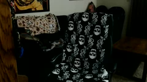 Snapshot of bladesizzo3111 chatting on July 22, 7:44 am bladesizzo3111 online show from July 22, 7:44 am