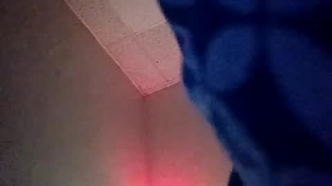 Snapshot of blahblam420 chatting on November 20, 6:02 am blahblam420 online show from November 20, 6:02 am