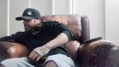 Snapshot of blahblam420 chatting on November 27, 5:09 am blahblam420 online show from November 27, 5:09 am