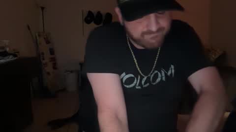 Snapshot of blahblam420 chatting on March 25, 5:57 am blahblam420 online show from March 25, 5:57 am