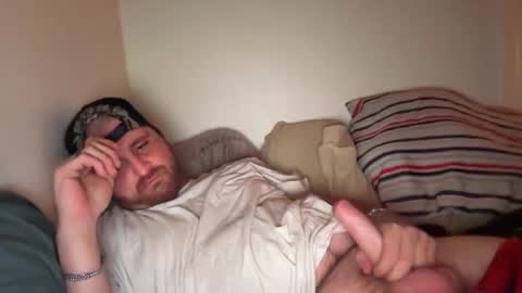 Snapshot of blahblam420 chatting on March 27, 4:18 am blahblam420 online show from March 27, 4:18 am