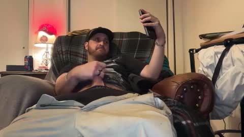 Snapshot of blahblam420 chatting on March 29, 2:55 am blahblam420 online show from March 29, 2:55 am