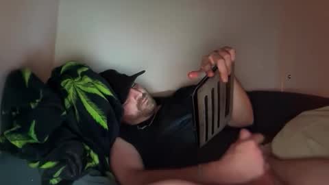 Snapshot of blahblam420 chatting on March 30, 5:52 am blahblam420 online show from March 30, 5:52 am