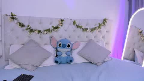 Snapshot of blair_queen chatting on October 8, 11:13 pm    online show from October 8, 11:13 pm