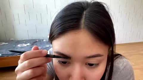 Snapshot of blairstassen chatting on April 15, 8:21 am Mila online show from April 15, 8:21 am
