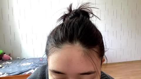 Snapshot of blairstassen chatting on April 22, 8:28 am Mila online show from April 22, 8:28 am