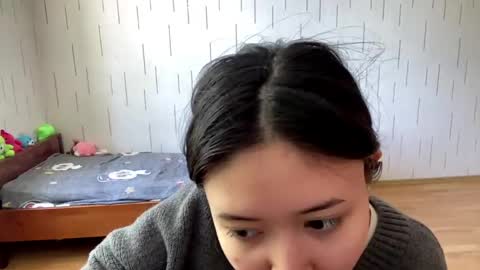 Snapshot of blairstassen chatting on April 29, 8:07 am Mila online show from April 29, 8:07 am