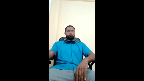 Snapshot of blakchiise chatting on April 30, 4:19 am blakchiise online show from April 30, 4:19 am