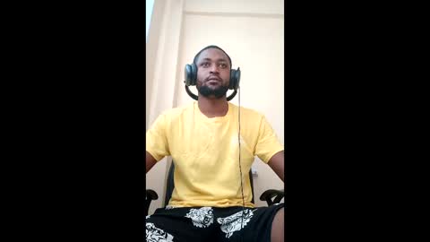 Snapshot of blakchiise chatting on May 4, 5:03 am blakchiise online show from May 4, 5:03 am