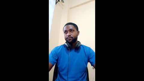 Snapshot of blakchiise chatting on May 11, 4:40 am blakchiise online show from May 11, 4:40 am