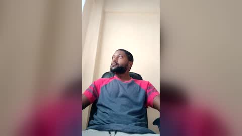 Snapshot of blakchiise chatting on May 17, 6:33 am blakchiise online show from May 17, 6:33 am