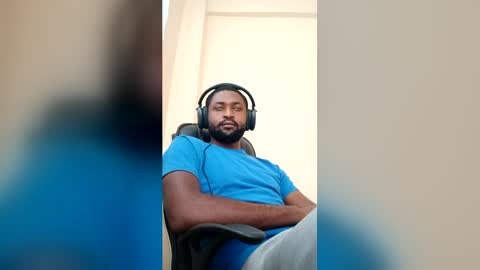 Snapshot of blakchiise chatting on May 28, 4:43 am blakchiise online show from May 28, 4:43 am