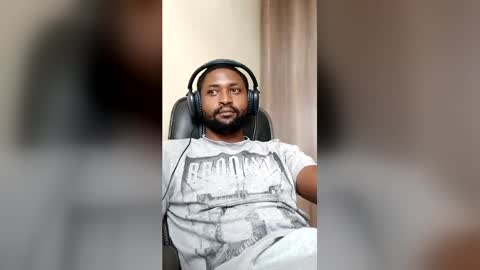 Snapshot of blakchiise chatting on June 1, 11:12 am blakchiise online show from June 1, 11:12 am