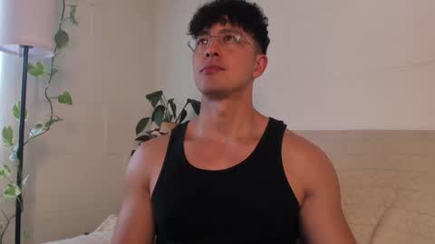 Snapshot of blake_levi chatting on March 3, 6:36 pm Blake Levi Independent Model online show from March 3, 6:36 pm