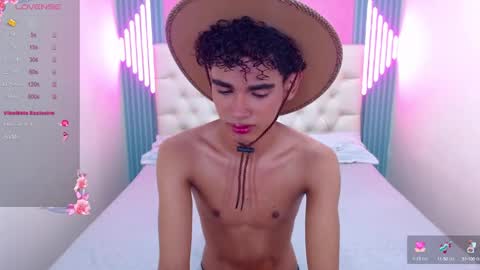 I AM BLAKE online show from September 23, 8:56 pm