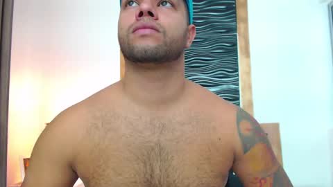 Snapshot of blakeadamss chatting on December 10, 3:22 pm Just Blake online show from December 10, 3:22 pm