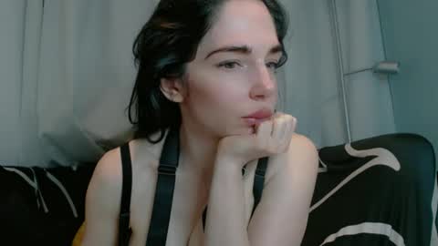 Snapshot of blakebexley chatting on May 21, 2:07 am Blake Bexley online show from May 21, 2:07 am