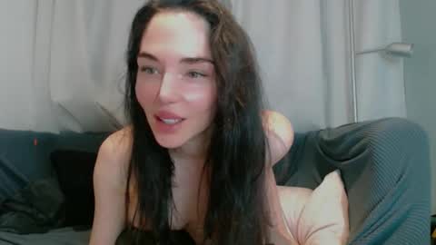 Snapshot of blakebexley chatting on May 31, 1:47 am Blake Bexley online show from May 31, 1:47 am